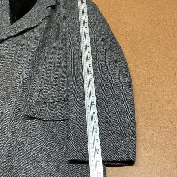 1970’s ADOLFO Men’s Overcoat - Picture 5 of 7